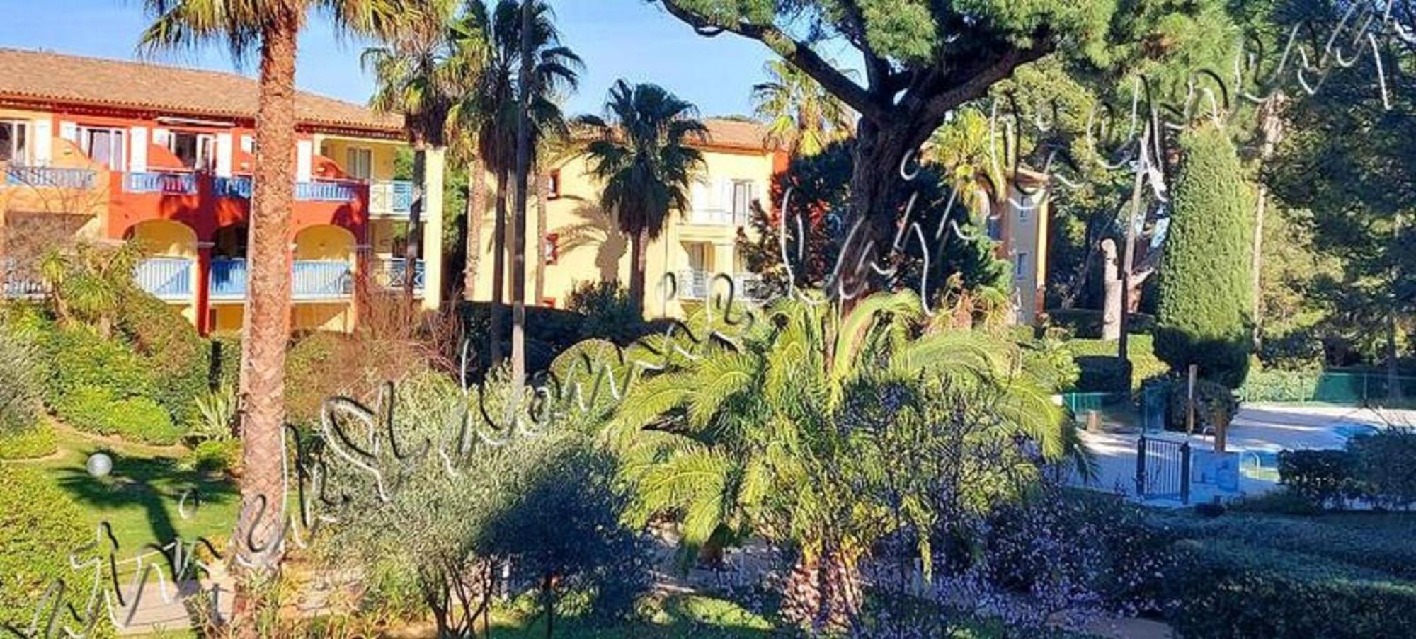 Magnifique Parc De La Presqu'Ile Avec Piscine Et Plage Face A Porquerolles ! Hyères Dış mekan fotoğraf